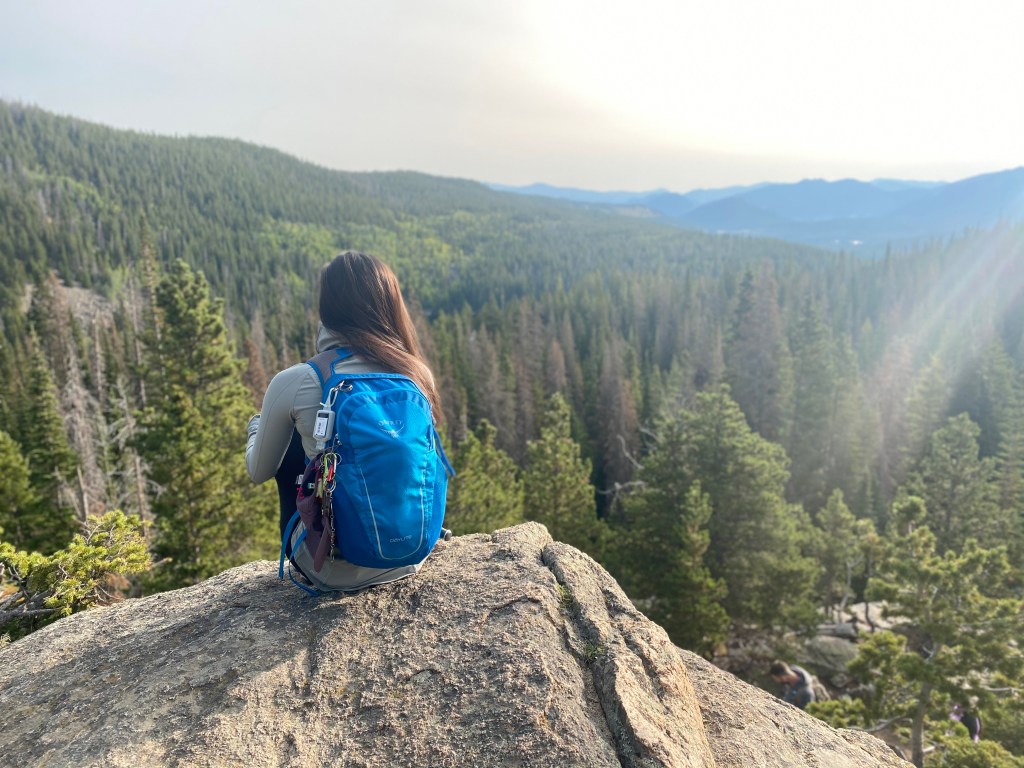 Day Hiking Essentials: Gear, Clothing, & Food for Your Summer&nbsp;Summits